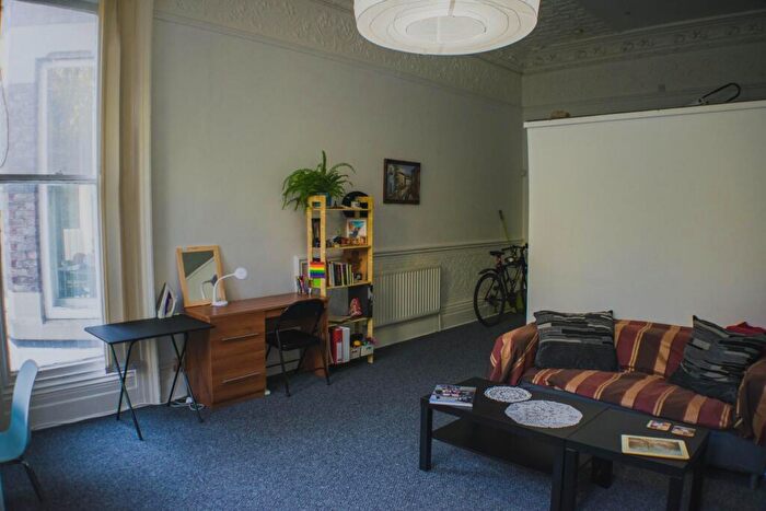 1 Bedroom House To Rent In Aigburth Drive, Liverpool, L17