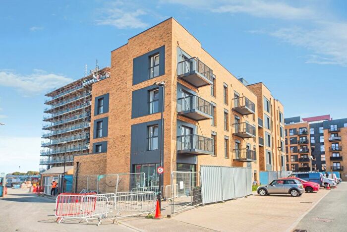 1 Bedroom Flat For Sale In Meridian Way, Southampton, Hampshire, SO14