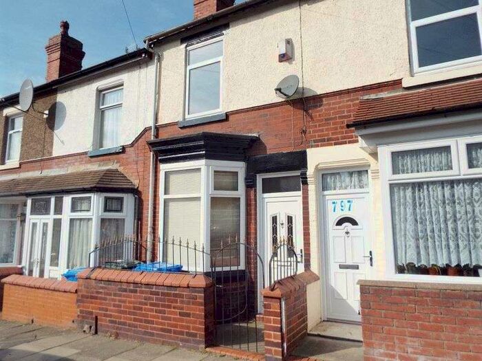 2 Bedroom Property To Rent In London Road, Oakhill, Stoke-on-trent, ST4