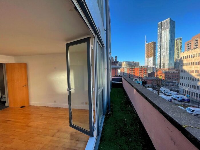 2 Bedroom Apartment To Rent In The GalleryBlackfriars Street, Manchester, M3