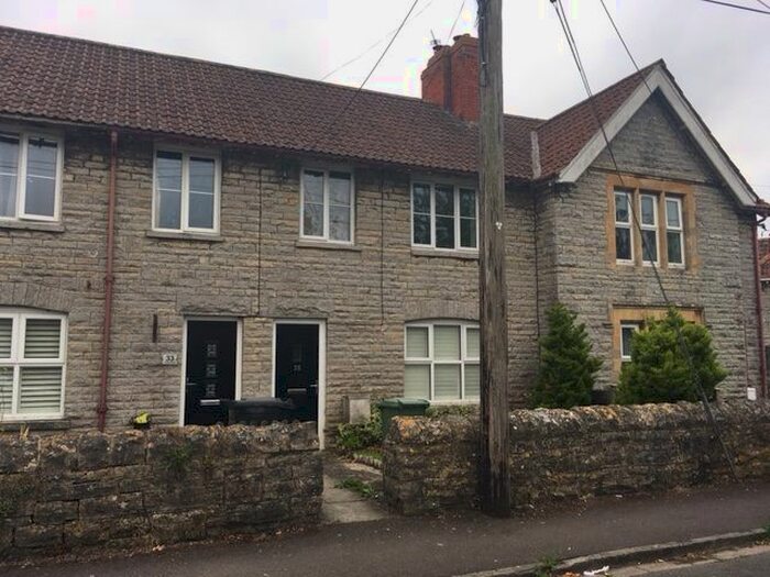 4 Bedroom Terraced House To Rent In Grange Road, Street, BA16