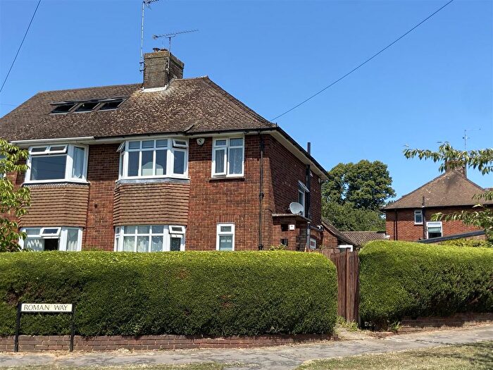 3 Bedroom Semi-detached House For Sale In Waborne Road, Bourne End, SL8