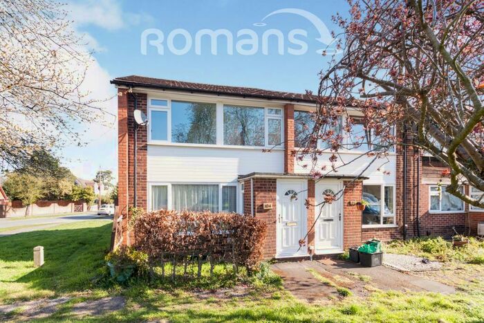 3 Bedroom End Of Terrace House To Rent In London Road, Wokingham, RG40