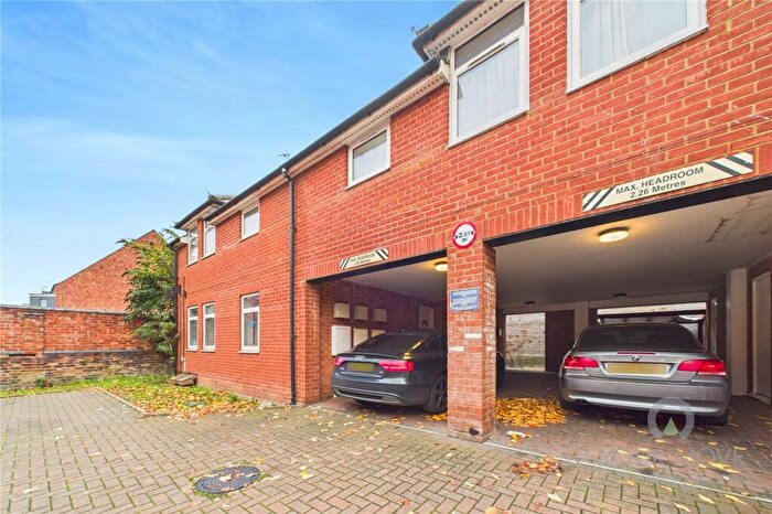 2 Bedroom Flat To Rent In The Woodyard Wellington Street, Kettering, Northamptonshire, NN16