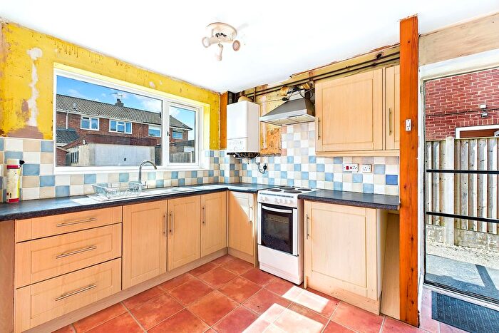 3 Bedroom Semi-Detached House For Sale In Hardrada Way, Stamford Bridge, York, YO41