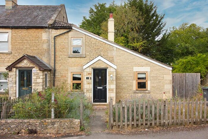 2 Bedroom End Of Terrace House For Sale In Little Marsh, Semington, BA14