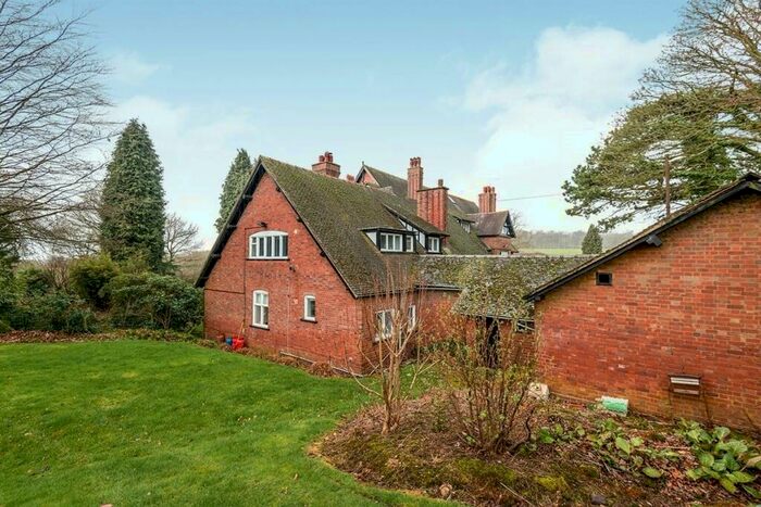 2 Bedroom Apartment To Rent In Idlerocks, Moddershall, Stone, Staffordshire, ST15
