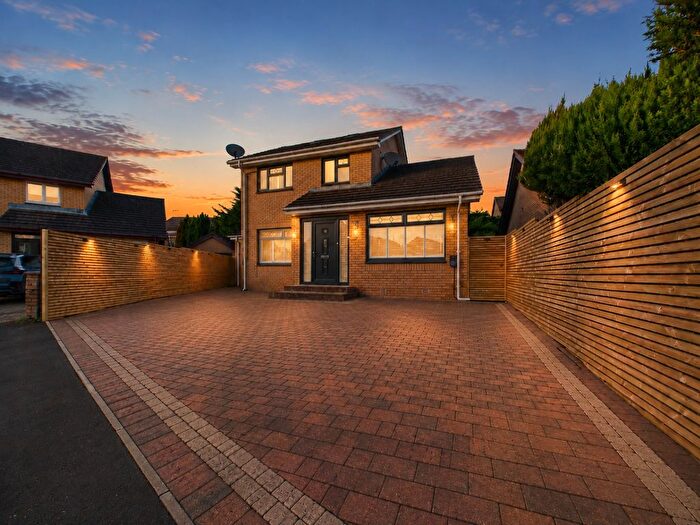4 Bedroom Detached House For Sale In Rhindhouse Place, Baillieston, Glasgow, City Of Glasgow, G69