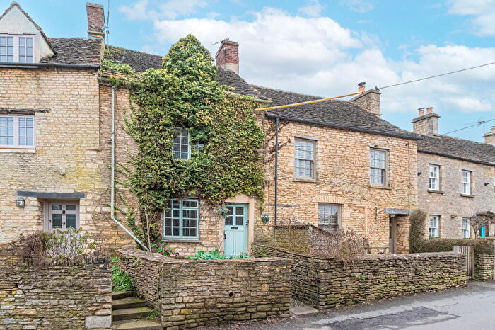 3 Bedroom Cottage For Sale In Noble Street, Sherston, SN16