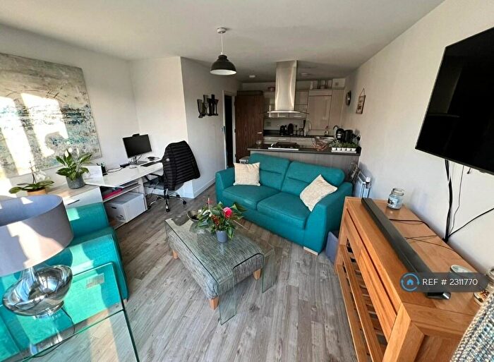 1 Bedroom Flat To Rent In Watson, Chelmsford, CM1