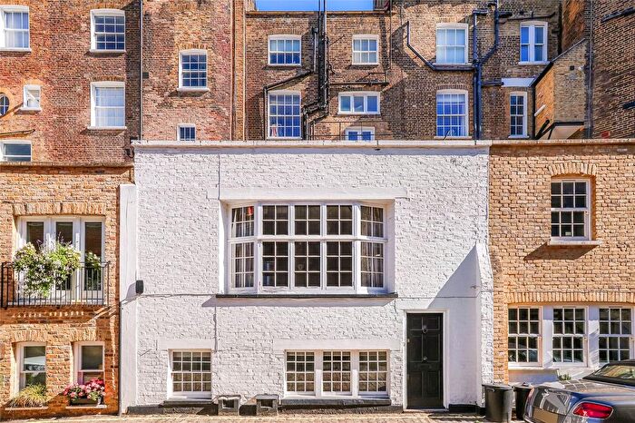 2 Bedroom Detached House For Sale In Bryanston Mews East, London, W1H
