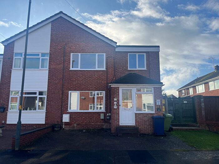 4 Bedroom Semi Detached House To Rent In Canterbury Leys, Tewkesbury, GL20