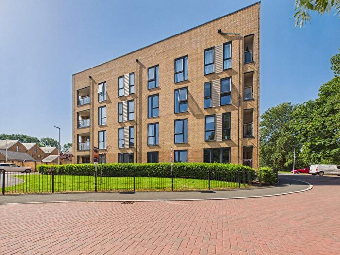 2 Bedroom Apartment For Sale In Bishop Path, Locking Parklands, Weston-Super-Mare, BS24