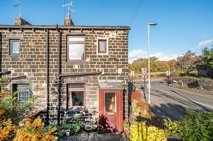 1 Bedroom Terraced House For Sale In St. Stephens Road, Calverley, Pudsey, West Yorkshire, LS28