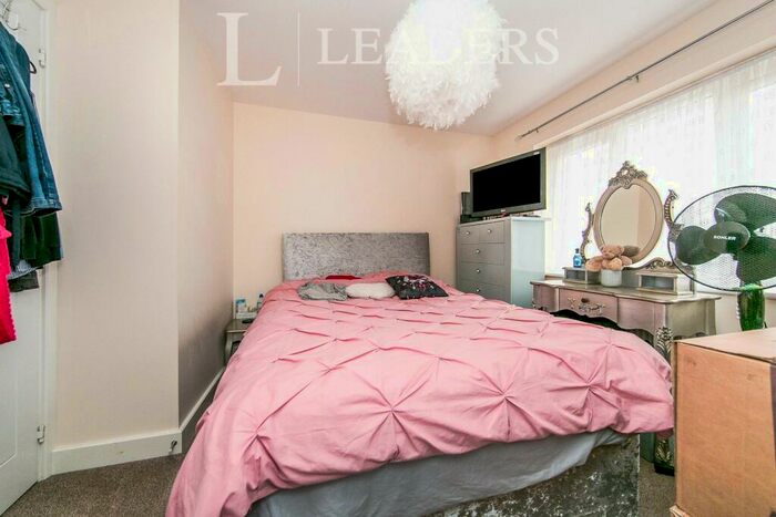 2 Bedroom End Of Terrace House To Rent In Cross Road, Clacton-On-Sea, CO16
