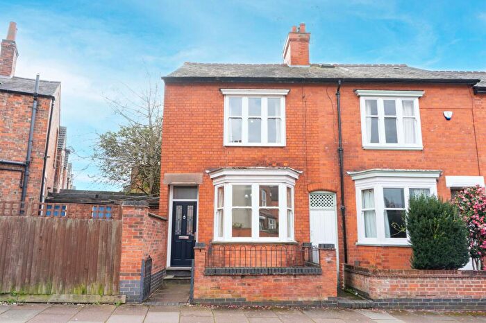 3 Bedroom End Of Terrace House To Rent In Howard Road, Clarendon Park, Leicester, LE2