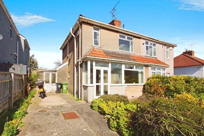 3 Bedroom Semi-Detached House For Sale In Middle Road, Kingswood, Bristol, BS15