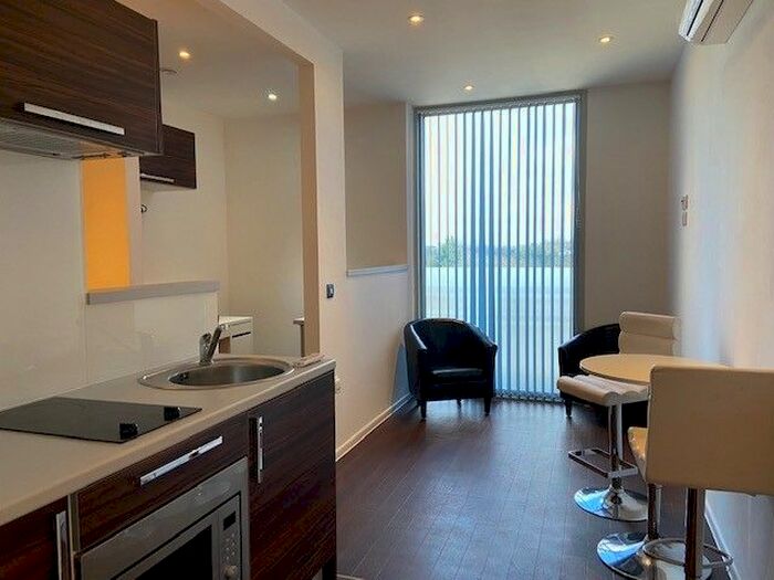 1 Bedroom Studio To Rent In Guildford Park Road, Guildford, GU2