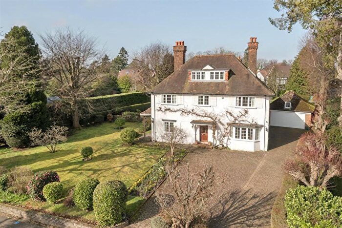 5 Bedroom Detached House For Sale In Furze Hill, Kingswood, KT20