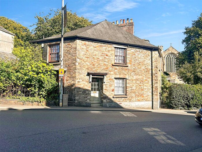 4 Bedroom Terraced House For Sale In Church Square, Bodmin, Cornwall, PL31