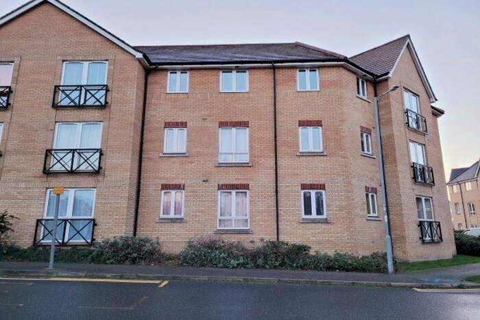 2 Bedroom Flat To Rent In Hyperion Court, Ipswich, IP1
