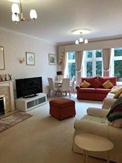 1 Bedroom Flat For Sale In Brompton Court, St. Stephens Road, Bournemouth, Dorset, BH2