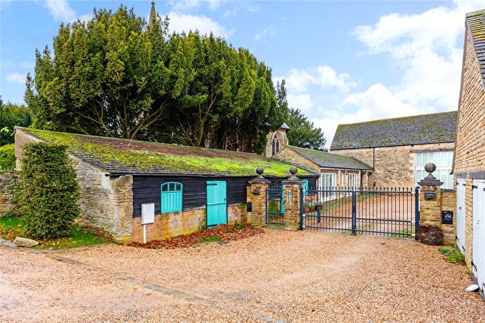 4 Bedroom Barn Conversion For Sale In Braceborough, Stamford, Lincolnshire, PE9