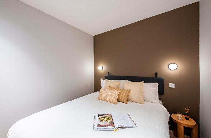 1 Bedroom Apartment To Rent In Kampus, Apt Stack, Aytoun Street, Manchester, Greater Manchester, M1