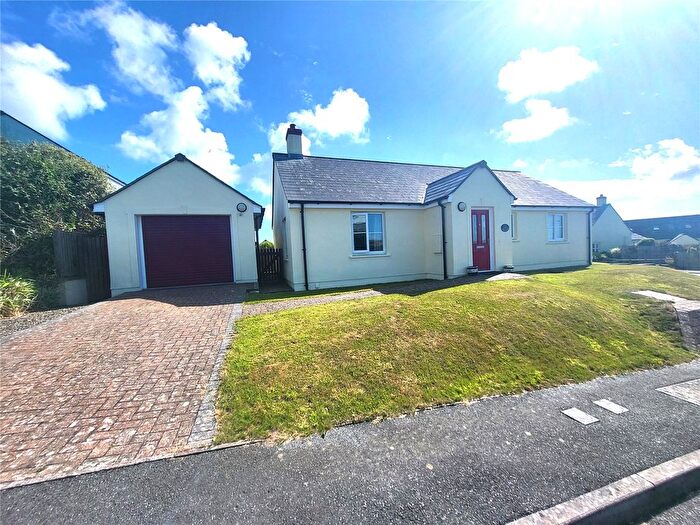2 Bedroom Bungalow For Sale In Swanswell Close, Broad Haven, Haverfordwest, Pembrokeshire, SA62