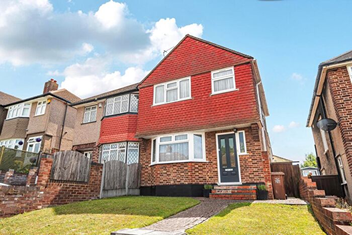 3 Bedroom End Of Terrace House For Sale In Cotton Hill, Bromley, BR1