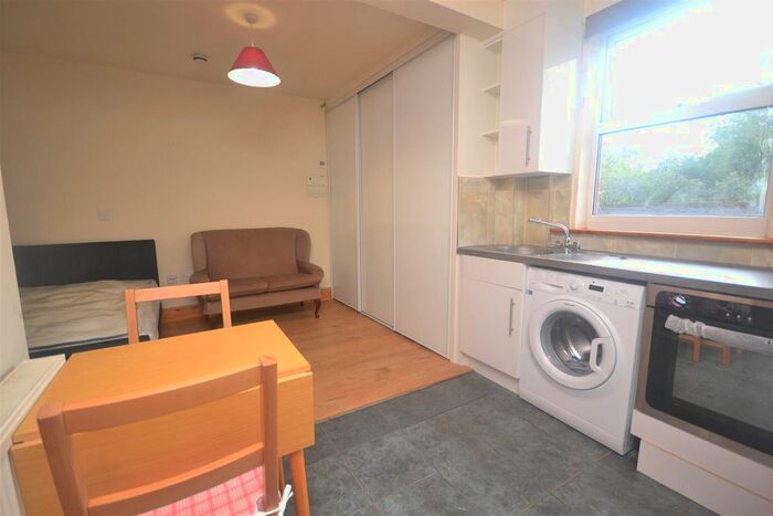 Studio To Rent In Denmark Road, Reading, RG1