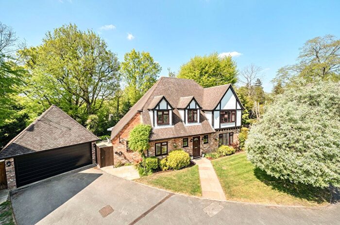 5 Bedroom Detached House For Sale In Prior Croft Close, Camberley, Surrey, GU15