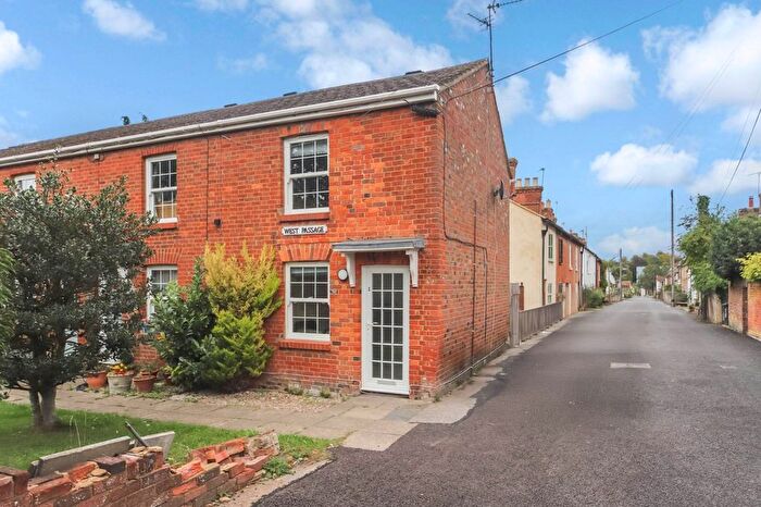 2 Bedroom End Terrace House For Sale In West Passage, Tring, HP23