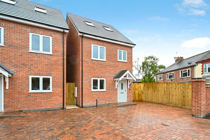 3 Bedroom Detached House For Sale In Providence Street, Ripley, DE5