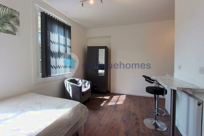 Studio To Rent In London Road, Leicester, LE2