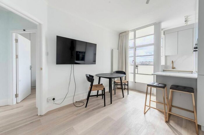 1 Bedroom Flat To Rent In Sloane Avenue, Sloane Square, London, SW3