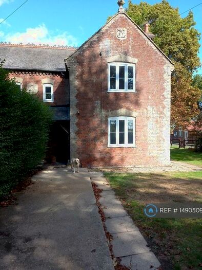 3 Bedroom Semi-Detached House To Rent In Hall Road, Hoe, Dereham, NR20