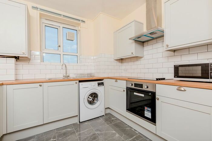 5 Bedroom Flat To Rent In York Hill, London, SE27