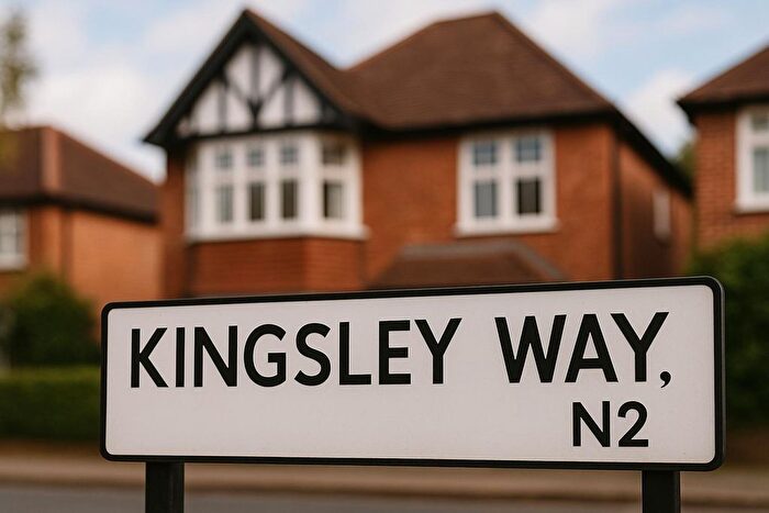 5 Bedroom Property To Rent In Kingsley Way, Hampstead Garden Suburb, N2