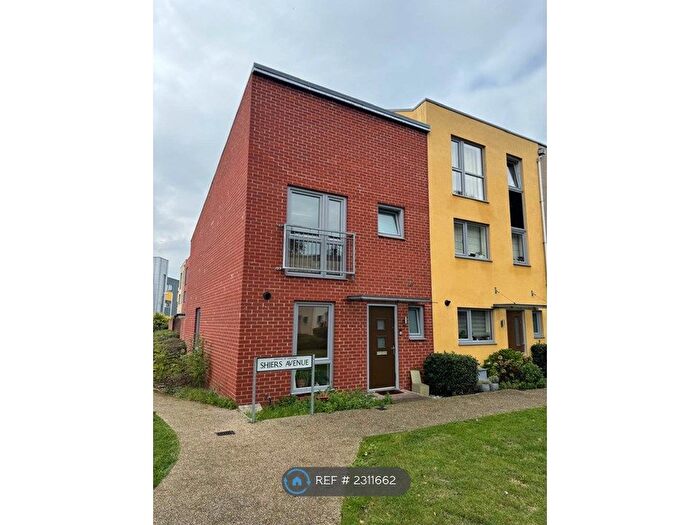 3 Bedroom End Of Terrace House To Rent In Shiers Avenue, Dartford, DA1