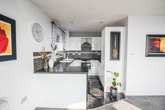 2 Bedroom Apartment For Sale In **hillside Gated Development**huge Price Drop**must Be Sold**, BS23