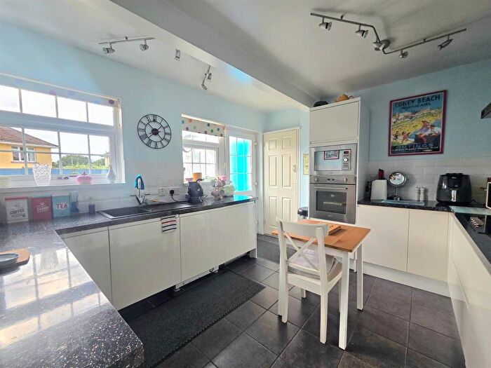 3 Bedroom End Of Terrace House For Sale In Heol Fach, Nantgarw, Cardiff, CF15