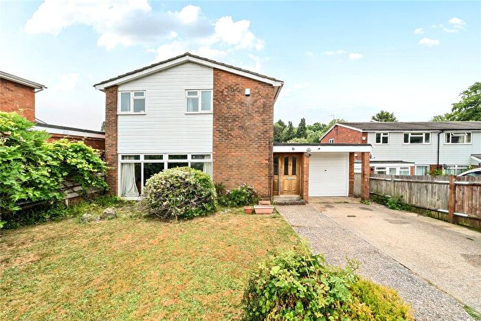 4 Bedroom Country House For Sale In Shipfield Close, Tatsfield, Westerham, Surrey, TN16