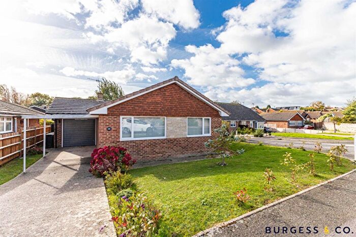 2 Bedroom Detached Bungalow For Sale In Silva Close, Bexhill-On-Sea, TN40