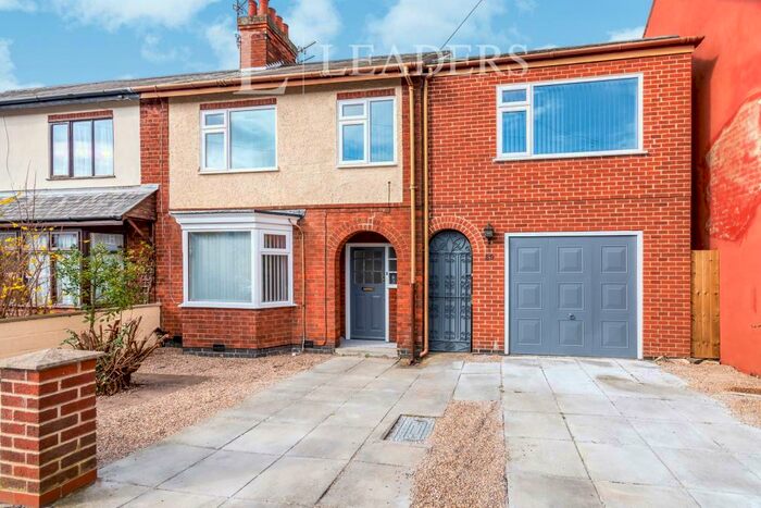 4 Bedroom Semi-Detached House To Rent In Knightthorpe Road, LE11