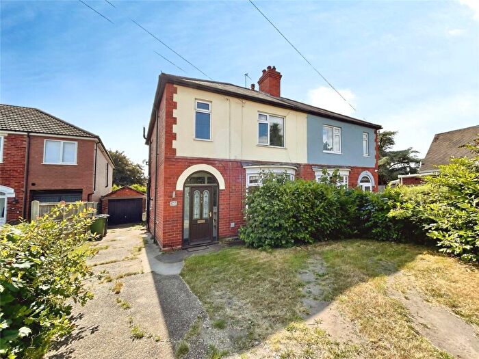 3 Bedroom Semi-Detached House To Rent In Hykeham Road, Lincoln, LN6