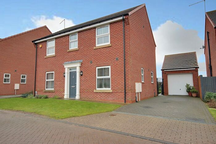 4 Bedroom Detached House For Sale In Goldy Wood Avenue, Skirlaugh, Hull, HU11