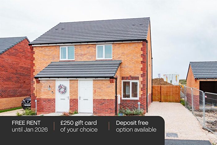 2 Bedroom Semi Detached House To Rent In Alexandra Close, Grimsby, DN31