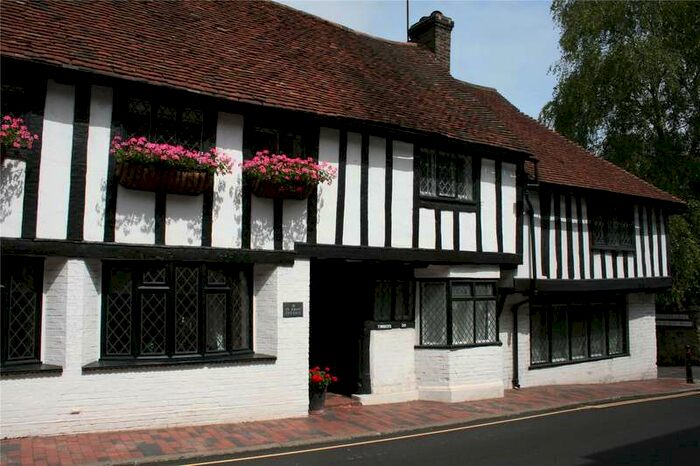 3 Bedroom Cottage To Rent In Southover High Street, Lewes, BN7