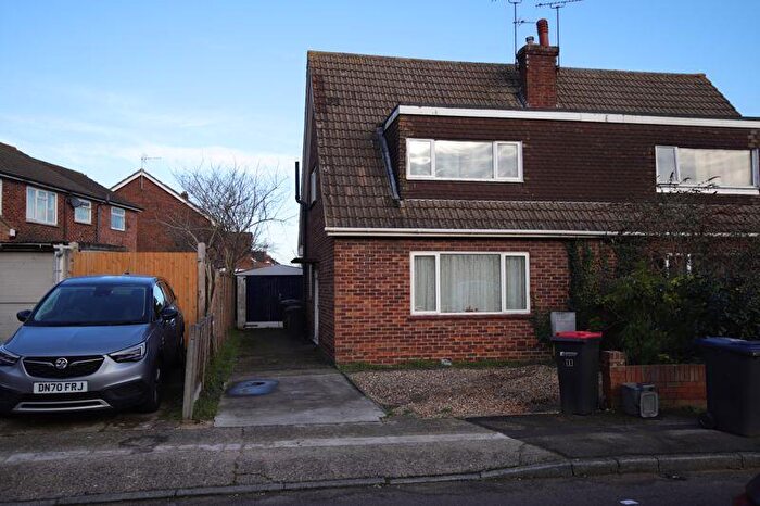 3 Bedroom Semi-Detached House To Rent In Hawthorn Avenue, Canterbury, CT2